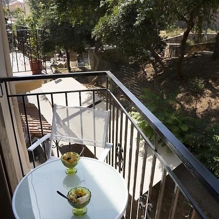 干尼亞埃利亚波托客房旅馆公寓 外观 照片